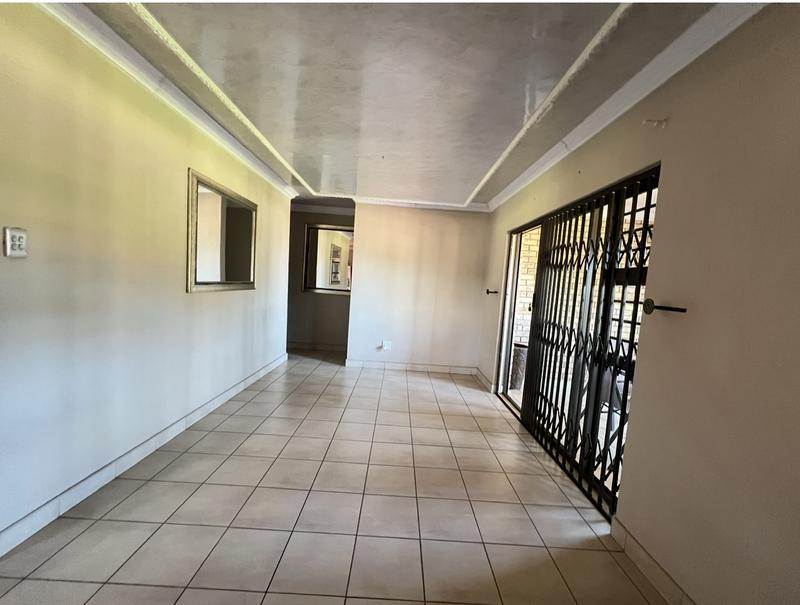 To Let 3 Bedroom Property for Rent in Kathu Northern Cape